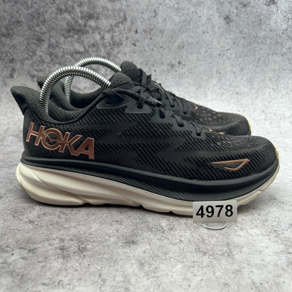 Hoka Clifton 9 Women Size 8.5 Black Rose Gold Running Shoes Sneakers 1127896